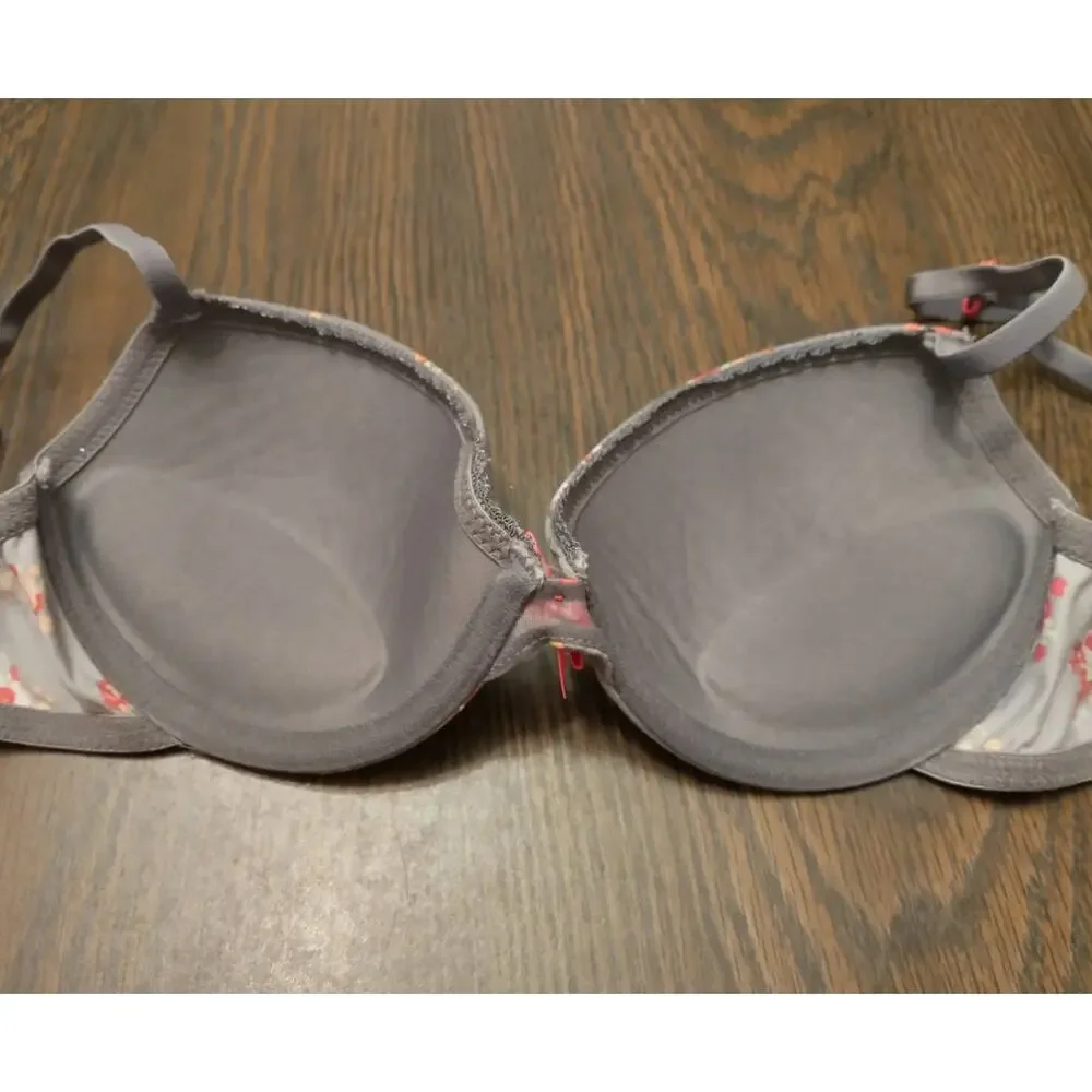 Xhilaration Intimates Padded Bra. 32B. Green Floral.
